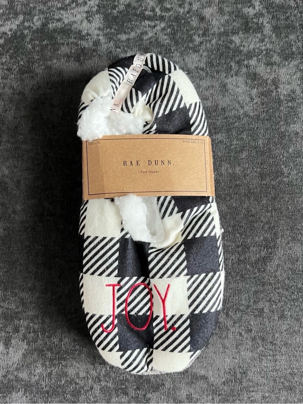 NWT Rae Dunn Slippers Women’s Size 8-10